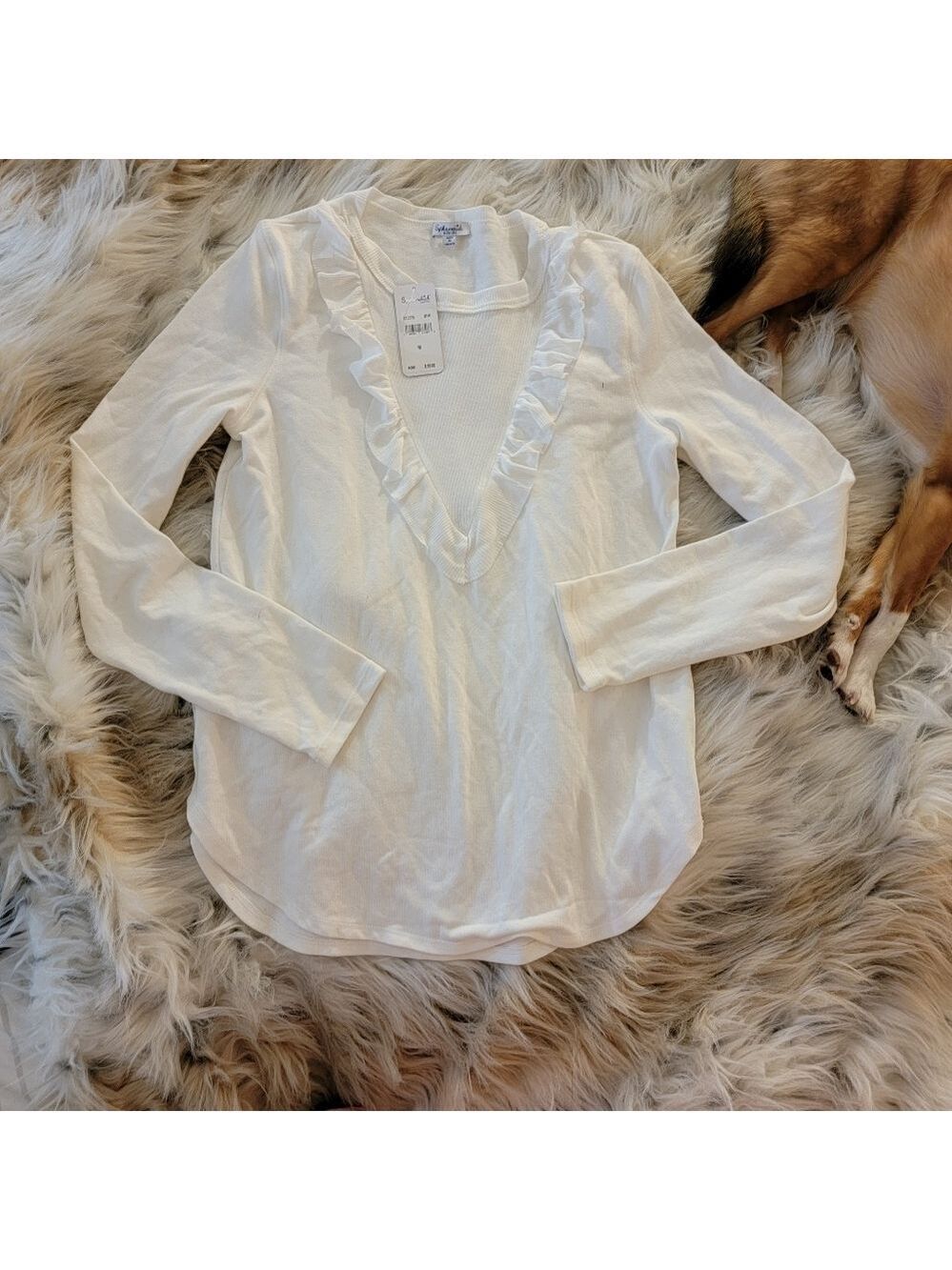 Sylvie Feather Rib Ruffle Top Large - Picture 2 of 8
